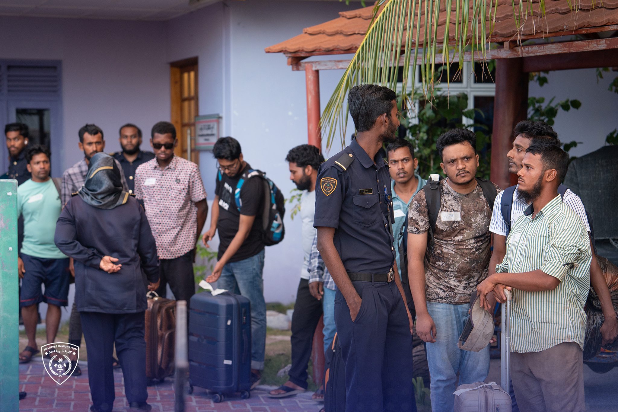 Immigration detained 39 illegal expatriates during a special raid operation conducted in K.Guraidhoo.